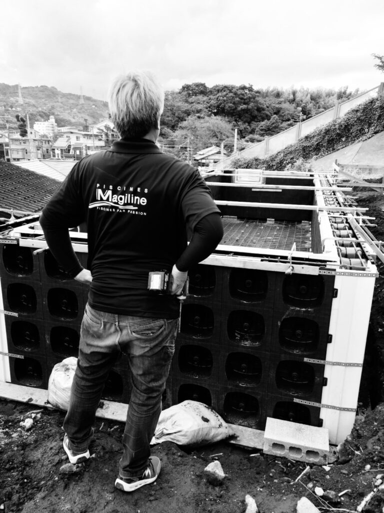 プールソムリエ
飯田 修の姿